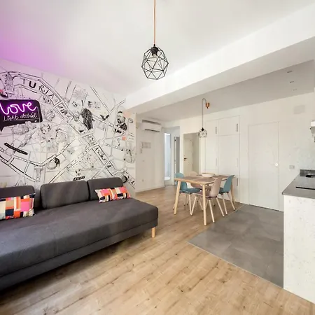 Апартаменты Guestready - Homely Escape In